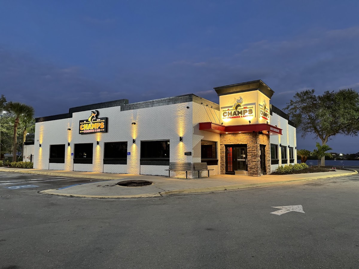 Champs Steakhouse & Bar